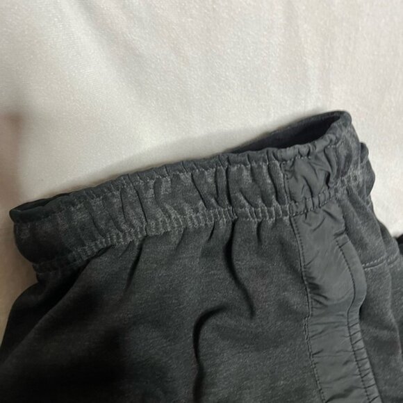 Nike DePaul University Sweatpants Size XL Black - Picture 4 of 6